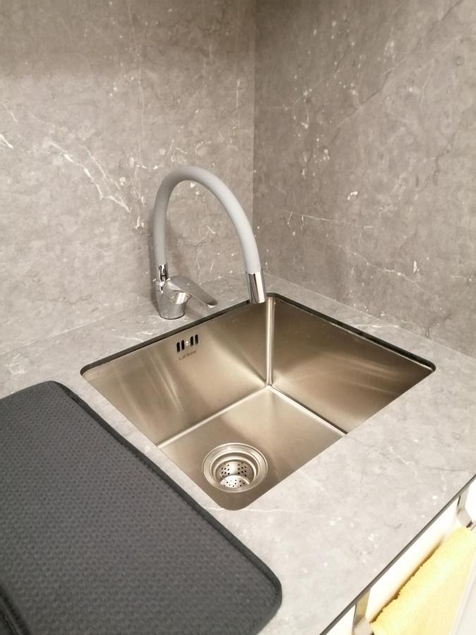 Super Central & Panoramic Nick'S Apartment 普里什蒂纳 外观 照片